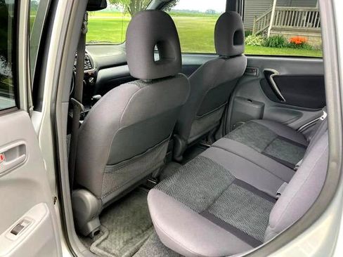 Used 2002 Toyota RAV4 2WD image 20