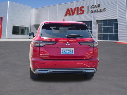 Used 2025 Mitsubishi Outlander SE AWD/4WD image 7