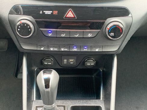 Used 2016 Hyundai Tucson Sport image 19