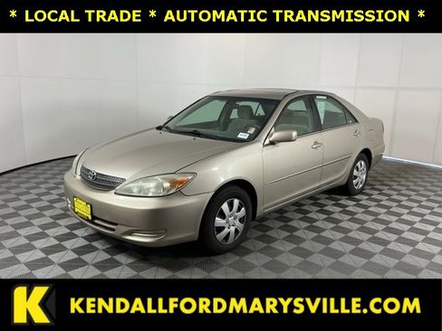 Used 2004 Toyota Camry LE image 1