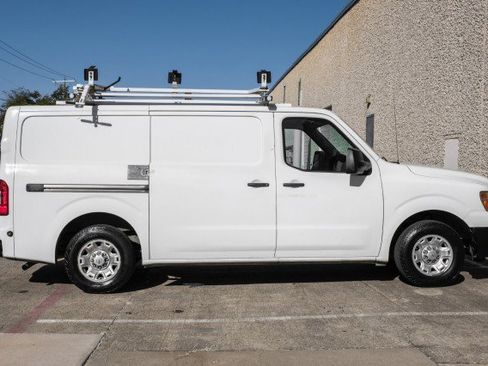 Used 2018 Nissan NV 2500 SV w/ Navigation Package image 10