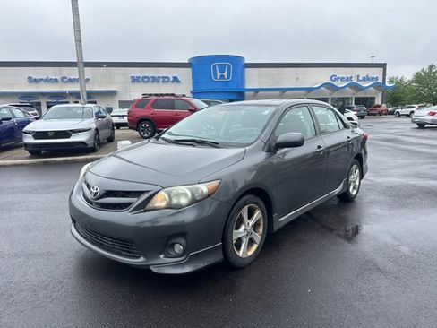 Used 2011 Toyota Corolla S FWD image 1