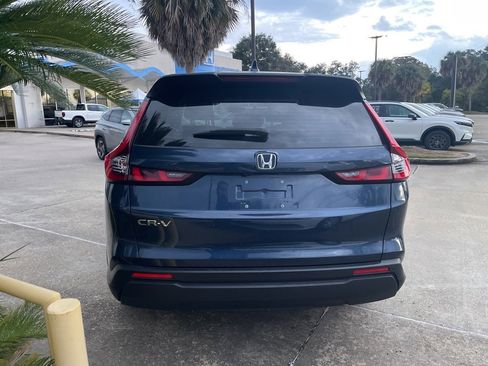 Used 2024 Honda CR-V LX image 5