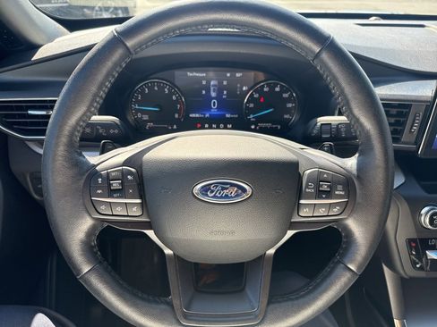 Used 2020 Ford Explorer XLT w/ Equipment Group 202A image 20