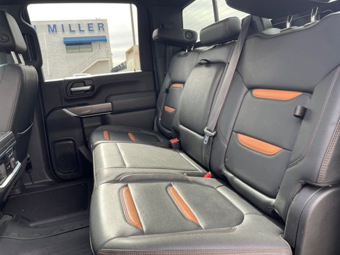 Used 2022 GMC Sierra 2500 AT4 w/ AT4 Premium Plus Package AWD/4WD image 26