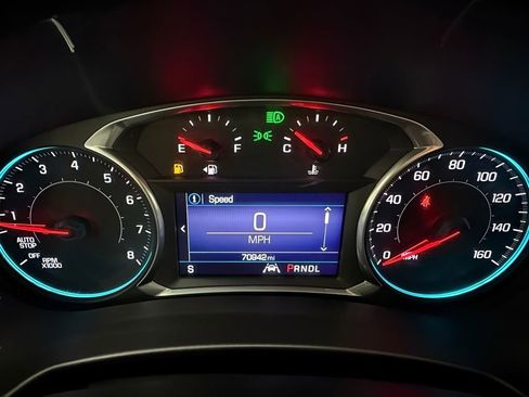 Used 2022 Chevrolet Equinox LT AWD/4WD image 17