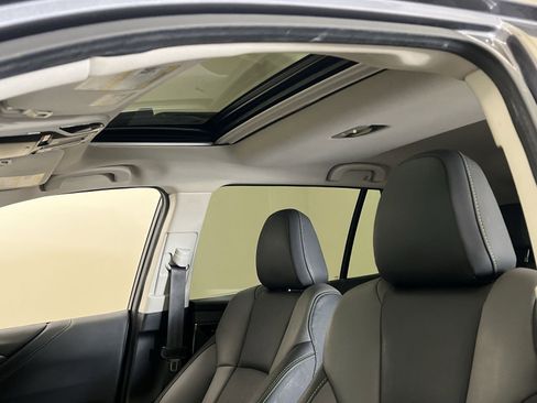 Used 2020 Subaru Outback Onyx Edition XT image 22