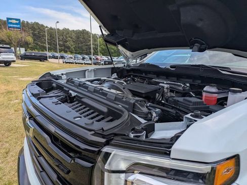 New 2026 Chevrolet Silverado 2500 LT w/ Trail Boss Package AWD/4WD image 38
