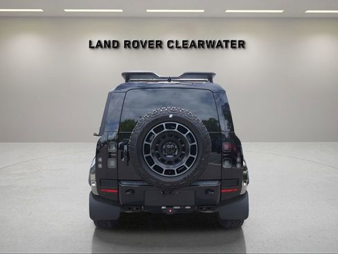 New 2026 Land Rover Defender 110 OCTA AWD/4WD image 4
