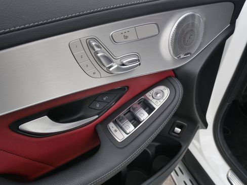 Used 2020 Mercedes-Benz GLC 300 GLC 300 image 16