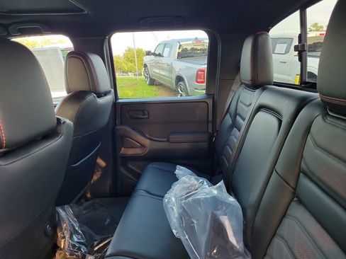 New 2026 Nissan Frontier PRO-4X w/ Pro Premium Package AWD/4WD image 10