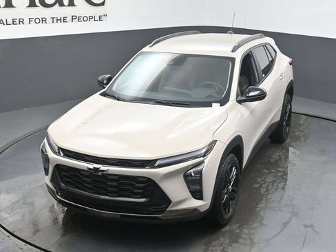 New 2026 Chevrolet Trax ACTIV w/ Driver Confidence Package FWD image 24