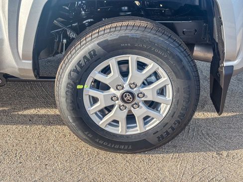 New 2026 Toyota Tacoma SR5 image 12