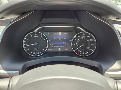 Used 2021 Nissan Murano Platinum w/ Cargo Package FWD image 32