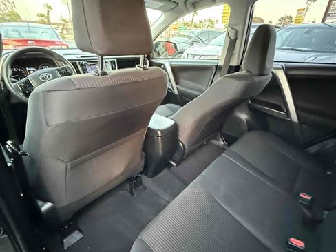 Used 2017 Toyota RAV4 LE w/ Carpet Mat Package FWD image 80