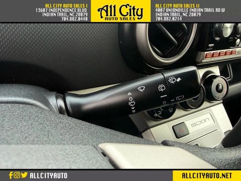 Used 2010 Scion xB image 18