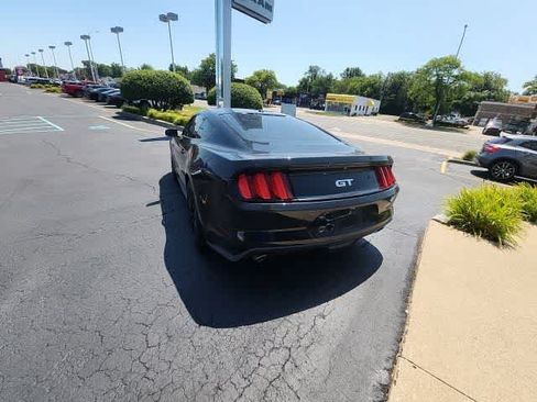 Used 2017 Ford Mustang GT Premium w/ GT Performance Package RWD image 20