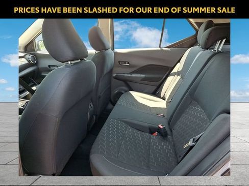 Used 2024 Nissan Kicks SV FWD image 8