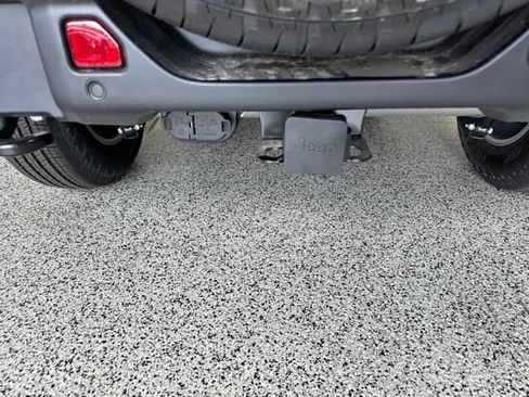 New 2025 Jeep Wrangler Sport S image 28