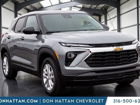 New 2026 Chevrolet TrailBlazer LS FWD image 23