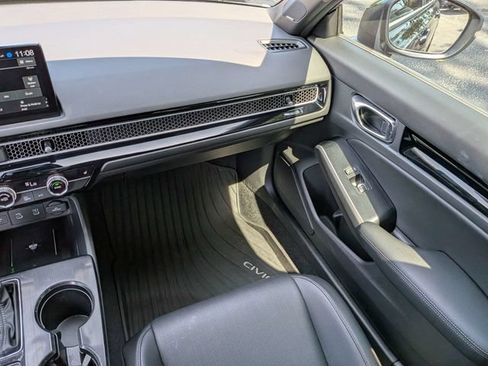 Used 2025 Honda Civic Sport Touring image 19