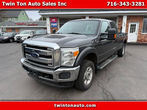 Used 2015 Ford F250 XLT image 1