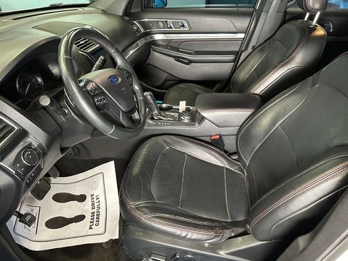 Used 2018 Ford Explorer Sport AWD/4WD image 20