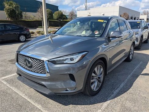 Used 2021 INFINITI QX50 Essential image 2