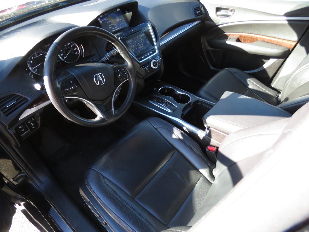 Used 2017 Acura MDX w/ Technology Package AWD/4WD image 11
