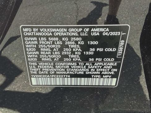 Used 2023 Volkswagen Atlas Cross Sport SE AWD/4WD image 18