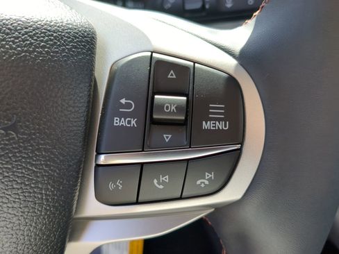 New 2025 Ford Explorer Active w/ Active Comfort Package image 63