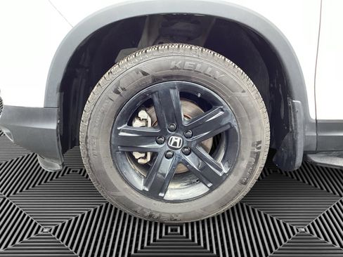 Used 2023 Honda Ridgeline Black Edition image 14