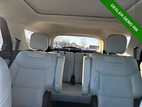 Used 2025 Ford Explorer Platinum w/ LUX Leather Package image 47