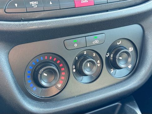 Used 2022 RAM ProMaster City Base image 14