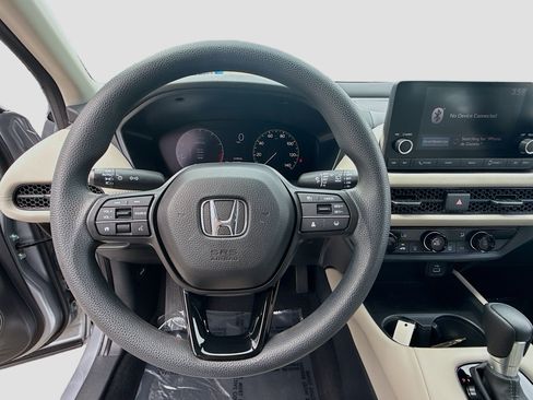 Certified 2024 Honda HR-V LX image 10