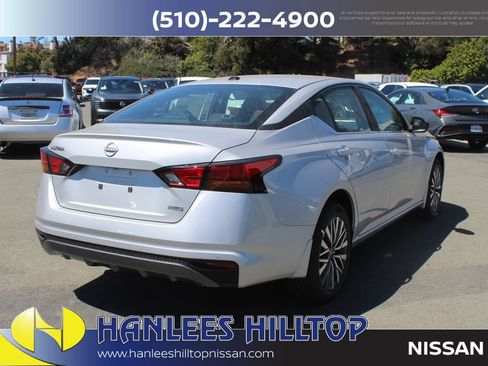 New 2026 Nissan Altima 2.5 SV AWD/4WD image 7