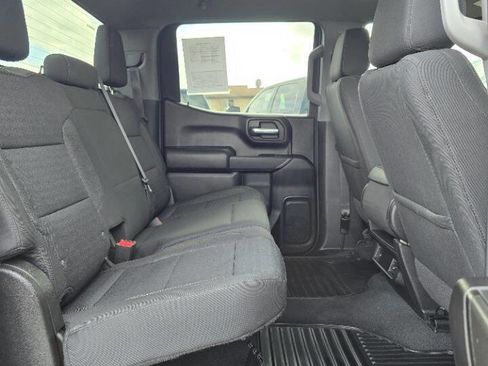 Used 2022 Chevrolet Silverado 1500 Custom AWD/4WD image 18