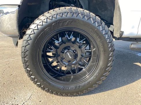 Used 2023 Ford F150 XLT w/ Trailer Tow Package image 23