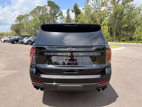 Used 2025 Chevrolet Tahoe Z71 AWD/4WD image 11