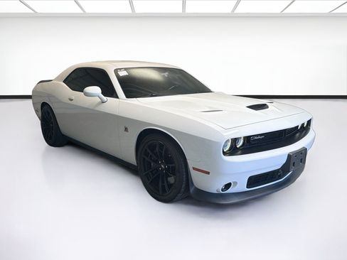 Used 2020 Dodge Challenger R/T Scat Pack w/ Dynamics Package RWD image 3