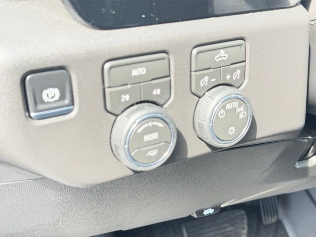 Used 2026 Chevrolet Silverado 1500 LT AWD/4WD image 21