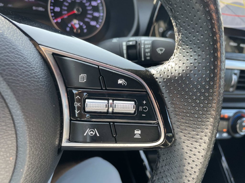 Used 2023 Kia Forte GT-Line w/ GT-Line Premium Package FWD image 29