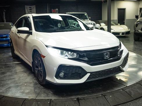 Used 2017 Honda Civic EX image 5