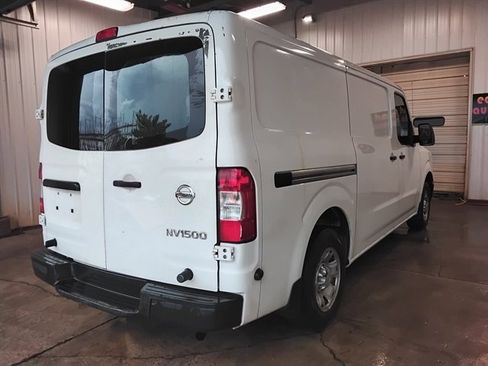 Used 2012 Nissan NV 1500 S w/ Side Curtain Airbag Pkg image 3