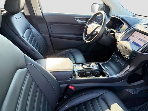 Used 2020 Ford Edge SEL w/ Convenience Package image 30