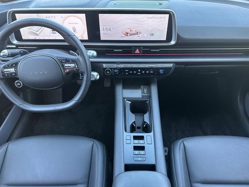 Used 2024 Hyundai Ioniq 6 SEL RWD image 13