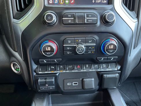 Used 2019 Chevrolet Silverado 1500 LT Trail Boss image 37