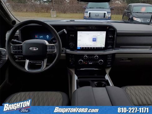 Used 2025 Ford F450 Platinum w/ Platinum Plus Package image 16