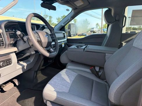 New 2026 Ford F350 XLT w/ FX4 Off-Road Package AWD/4WD image 17