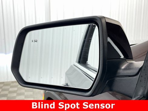 Certified 2022 Chevrolet Traverse LT image 35